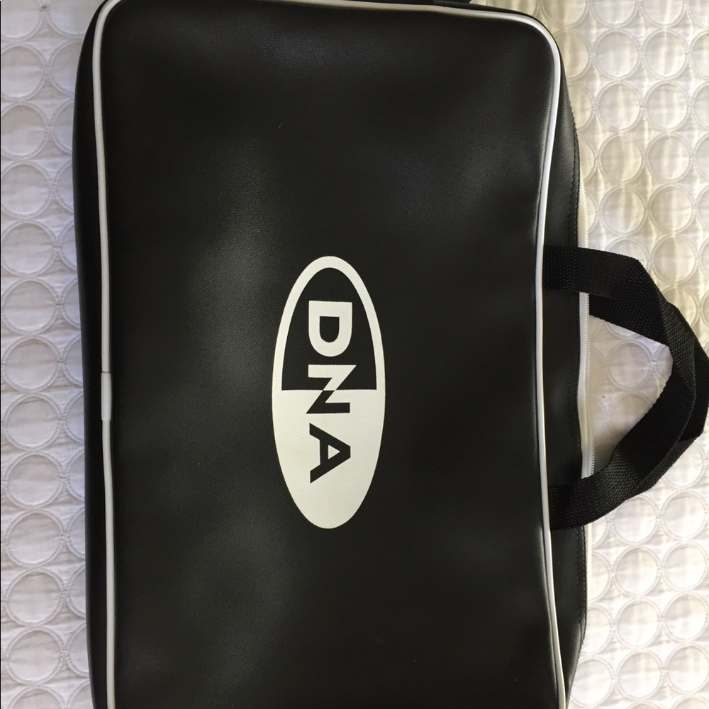 STEAL!!! Very cool DNA laptop bag. Perfect.